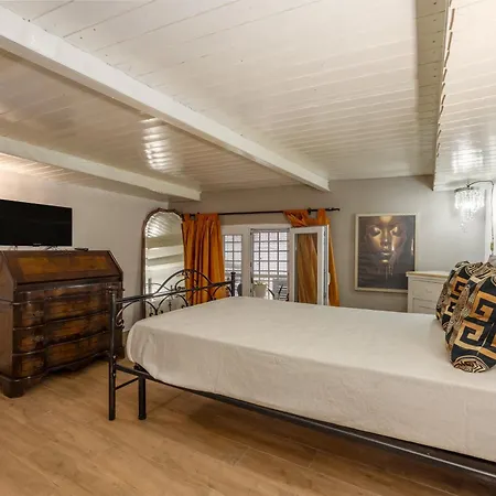 Pacini Ironhouse * Palerme